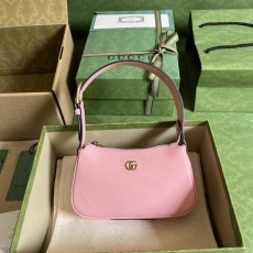 Gucci Hobo Bags